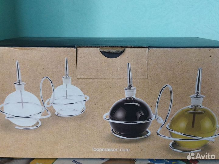 Солонка и перечница, бутылочки для масел