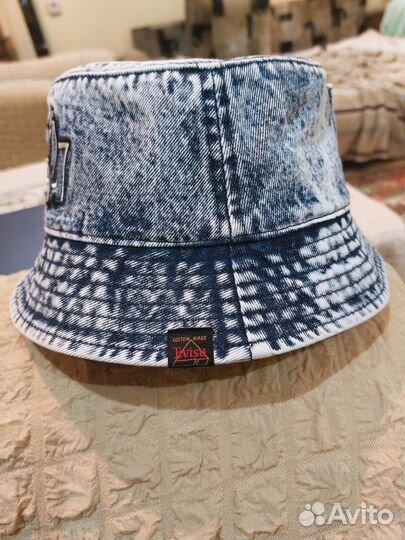 Панамка мужская Evisu, две пары джинс Mustang, CKJ