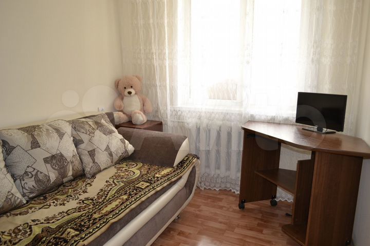 2-к. квартира, 42 м², 1/5 эт.