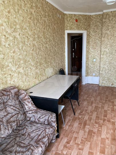 2-к. квартира, 62 м², 3/17 эт.