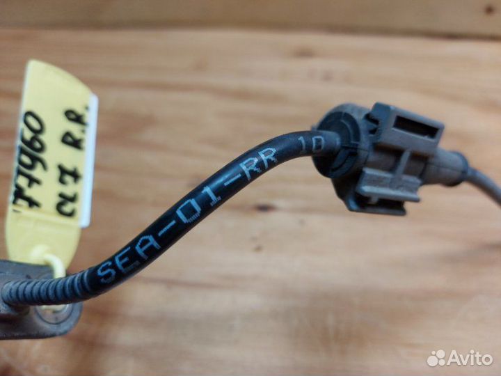 Датчик ABS прав. зад. honda accord