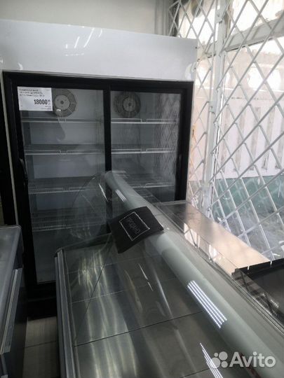 Холодильные шкафы б/у