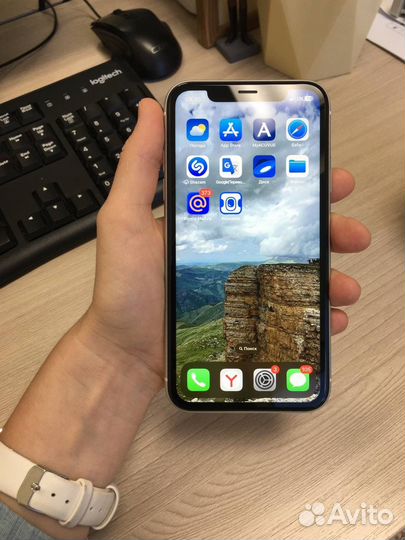 iPhone Xr, 128 ГБ