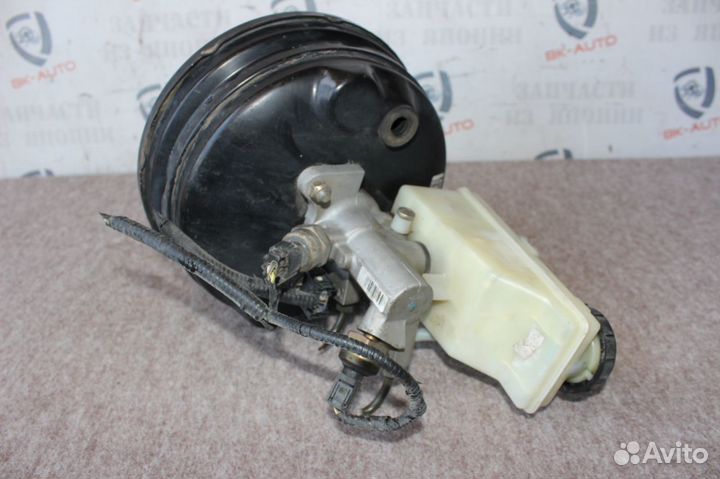 Гтц в сборе с вакуумником Jaguar S-Type 2001г