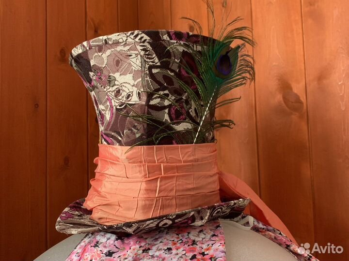 Шляпа шляпника