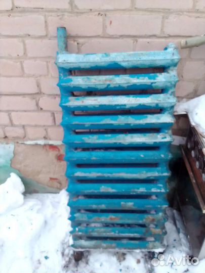 Батарея чугунная