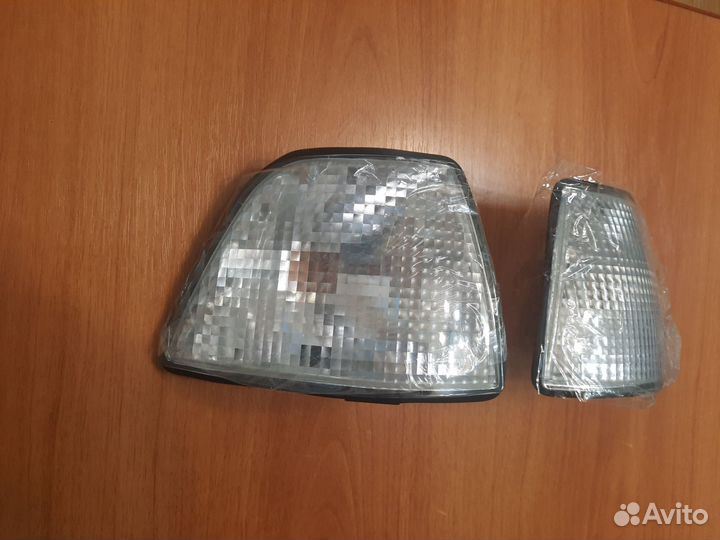 Поворотники BMW E36 Белые Оранжевые