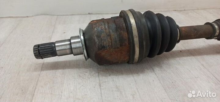 Привод передний левый Toyota Avensis T25 1zzfe