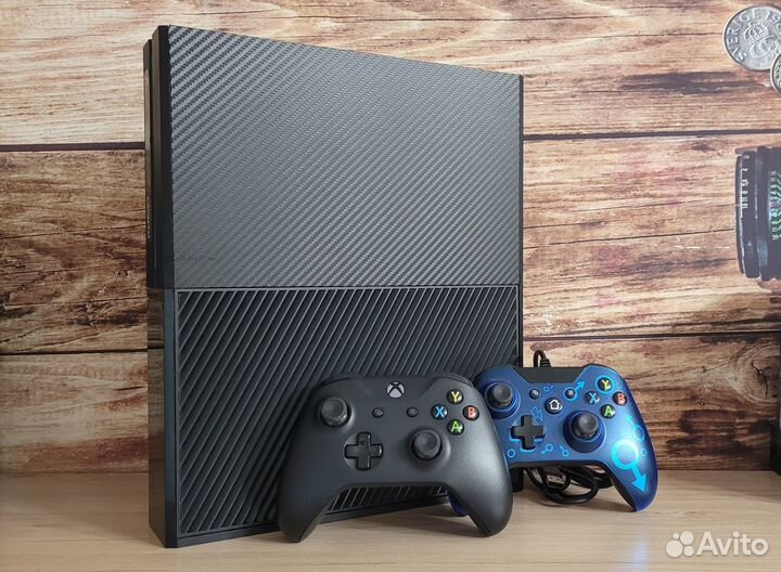 Xbox ONE 500гб + Игры