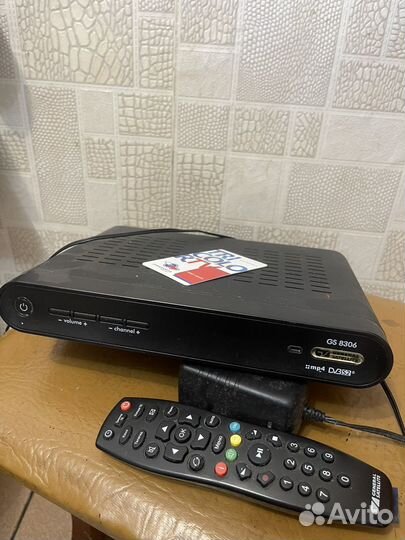 Ресивер приставка триколор тв BS8306 /GS B522