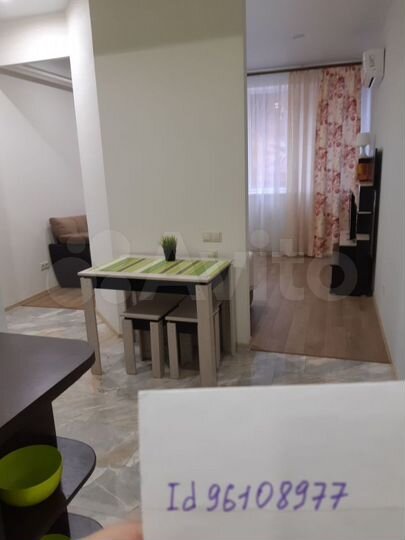 2-к. квартира, 65 м², 2/13 эт.