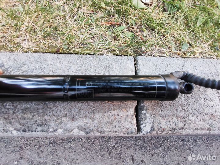 Электропривода багажника mazda cx5. 2 шт