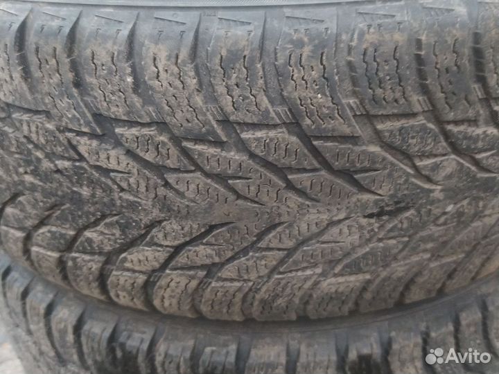 Nokian Tyres Hakkapeliitta R3 215/55 R17