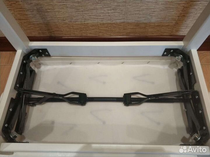 Банкетка Мозеръ для фортепиано регулируемая