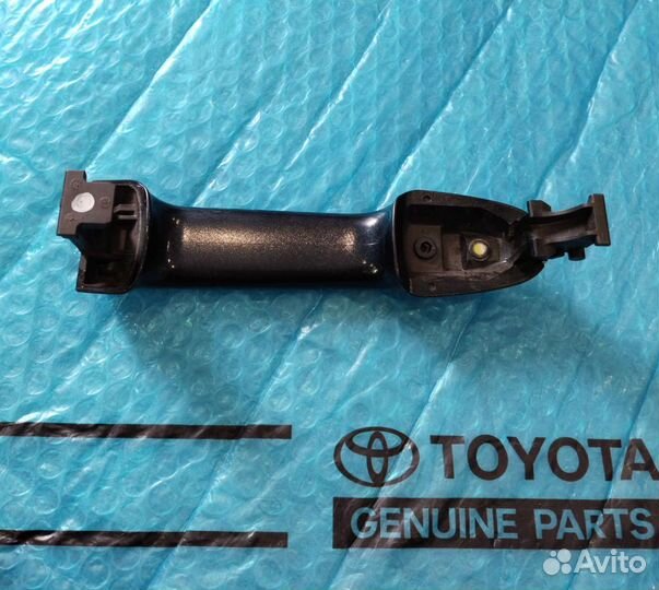 Ручка задней двери Камри 50 синяя Б/У