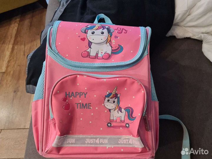 Рюкзак школьный для девочки 1 класс