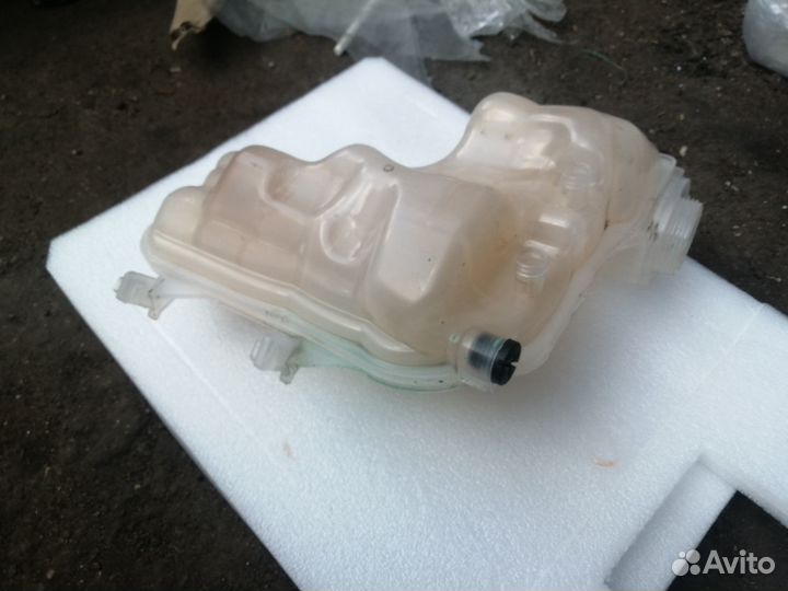 Расширительный бачок Range Rover Sport 2 L494 L405