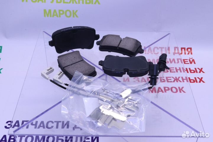 Тормозные колодки задние Audi A6 A7 RS7 4G0698451