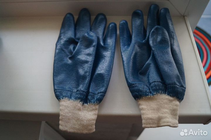 Перчатки прорезиненные