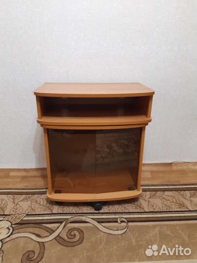 Тумба под телевизор