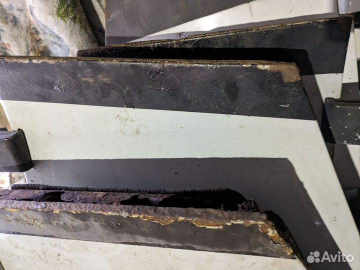 Дверь УАЗ Хантер