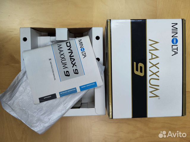 Коробка от Minolta Maxхum 9 с инструкцией