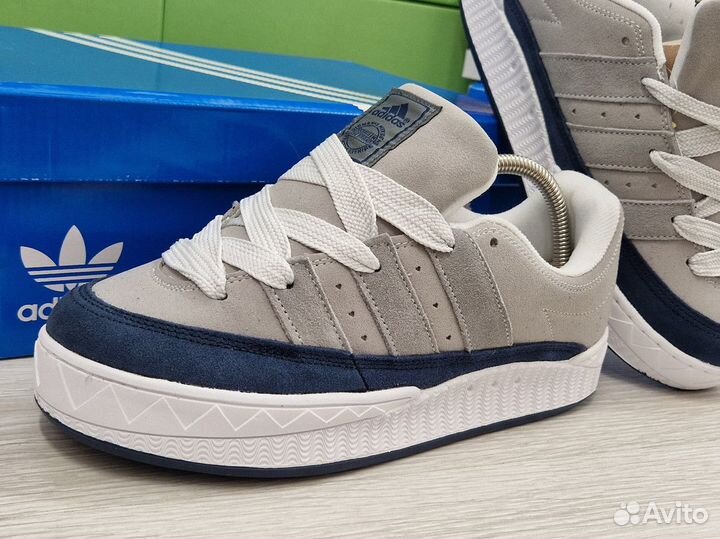 Кроссовки Adidas - 42