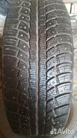 Matador MP 30 Sibir Ice 2 215/60 R16
