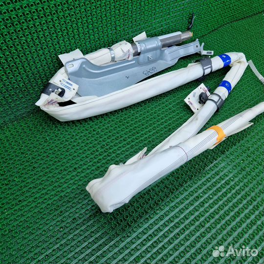 Подушка безопасности боковая (шторка) левая