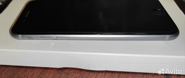 iPhone 6S, 64 ГБ