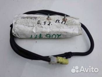 Подушка безопасности в сиденье переднее