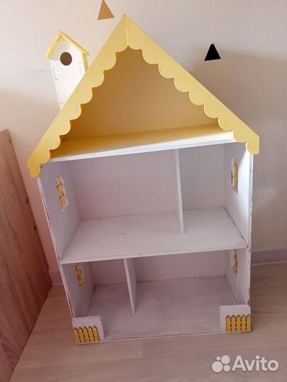 Домик кукольный