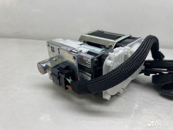 Ремень безопасности передний правый Mercedes-Benz