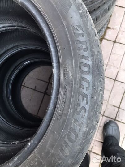 Bridgestone Turanza T001 215/55 R17