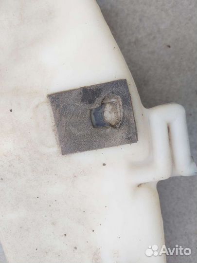 Бачок омывателя Ford Focus 1 2.0 Split port USA
