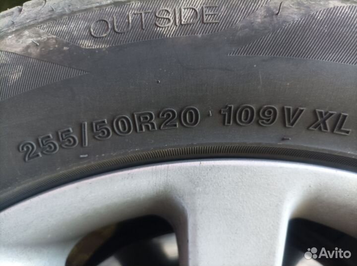 R20 Arivo Ultra ARZ5 255/50, PCD 5x120 DIA 72.6