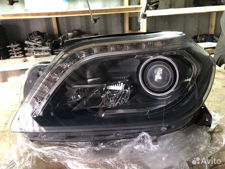 Фара Mercedes GL w166