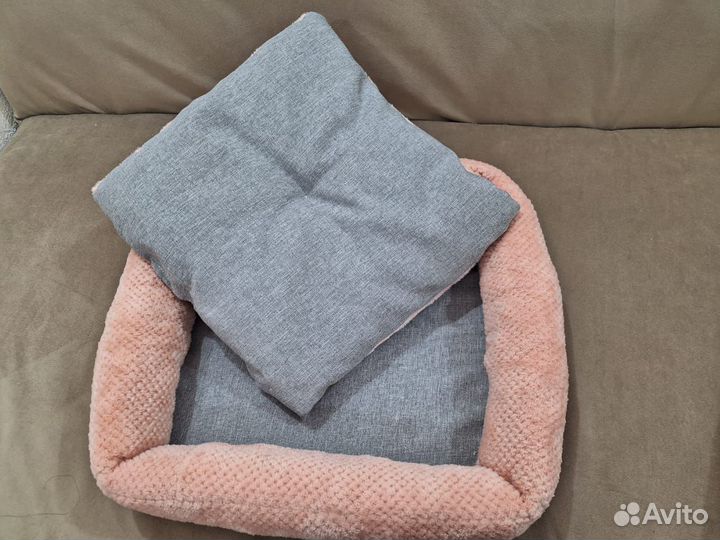 Лежанка для собак мелких и средних пород и кошек