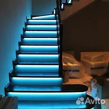 Подсветка лестницы,потолка,кухни