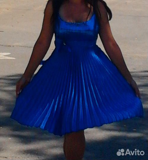 Легкое летнее платье для прогулок