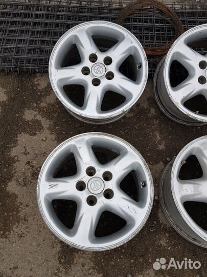 Литые диски Toyota R16 5:114,3 J7