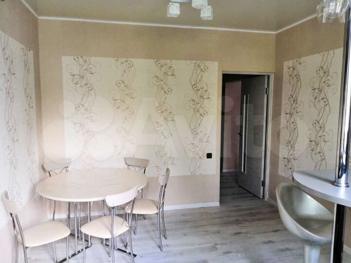 2-к. квартира, 60 м², 3/5 эт.