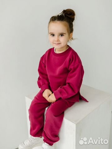 Спортивный костюм для девочки новый