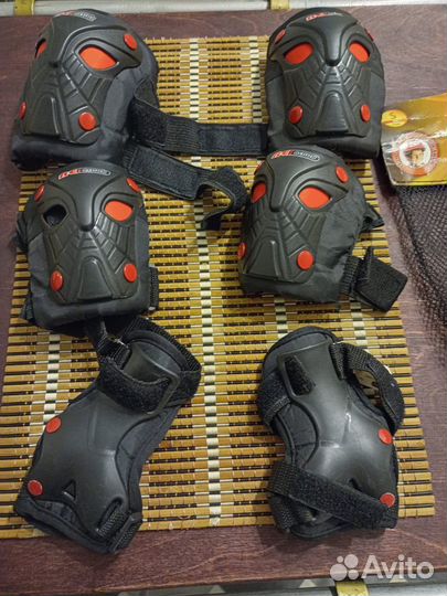 Защита для роликов размер s