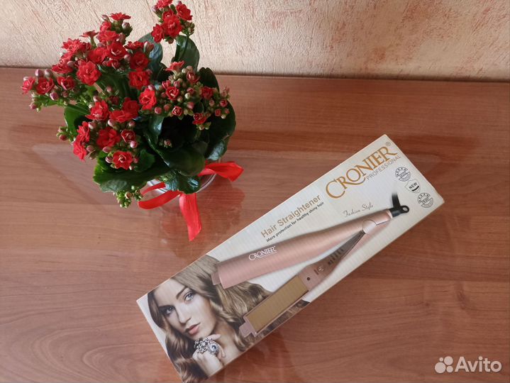 Плойка-утюжок для волос новый