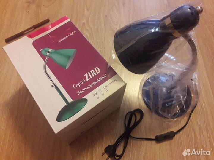 Настольная лампа Odeon Light серия Zird