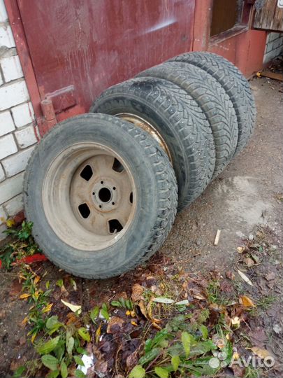 Колеса зимние 215 65 r 16 на Рено Дастер Террано