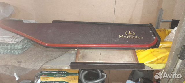 Стол полка на торпеду Мерседес актрос