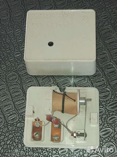 Дверной звонок проводной