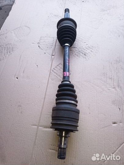 Привод передний правый Toyota Sequoia UCK45 2UZ-FE